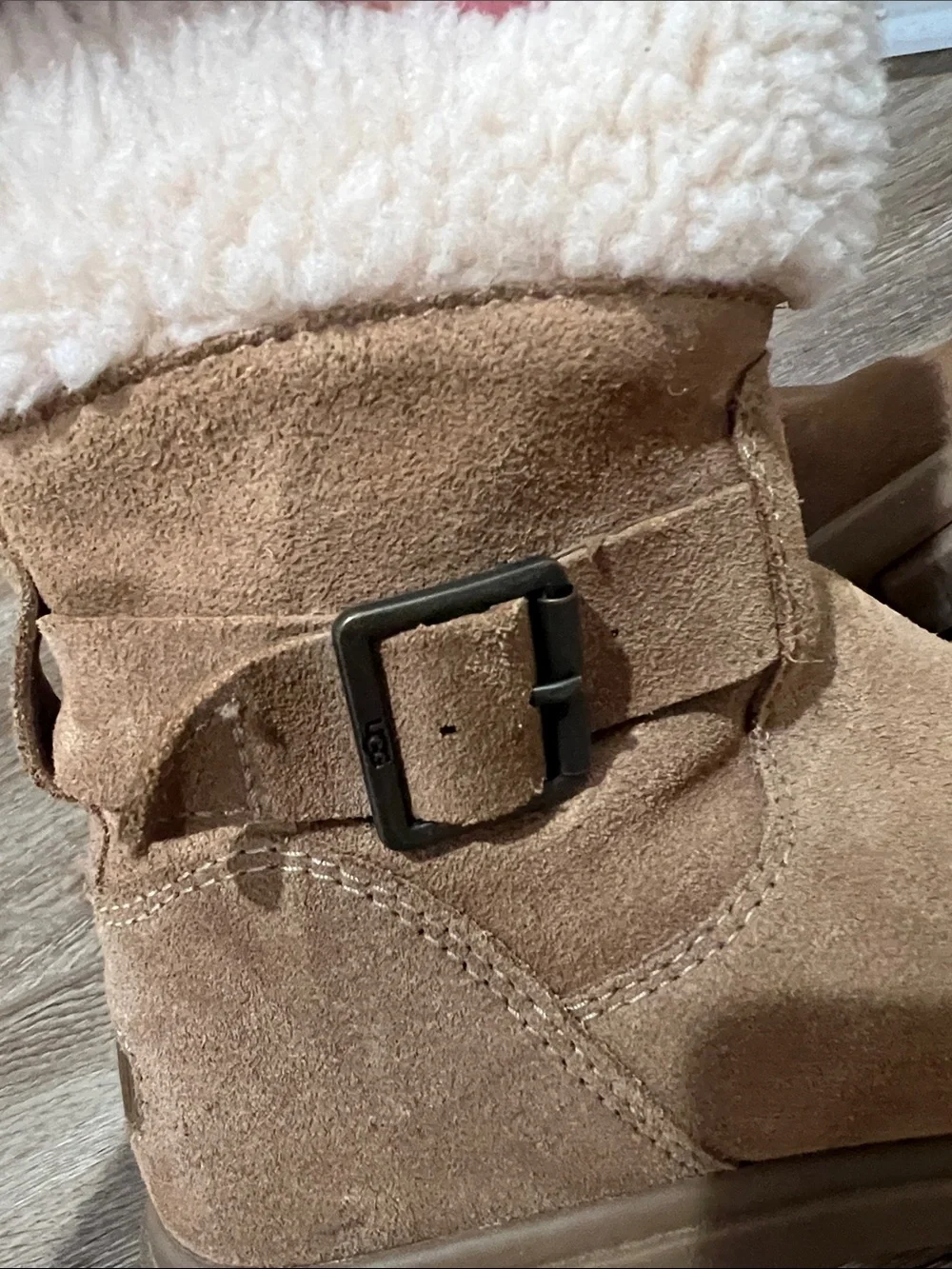 UGG Cozy Shearling-Lined Women’s Suede Ankle Boots - Tan/Cream
